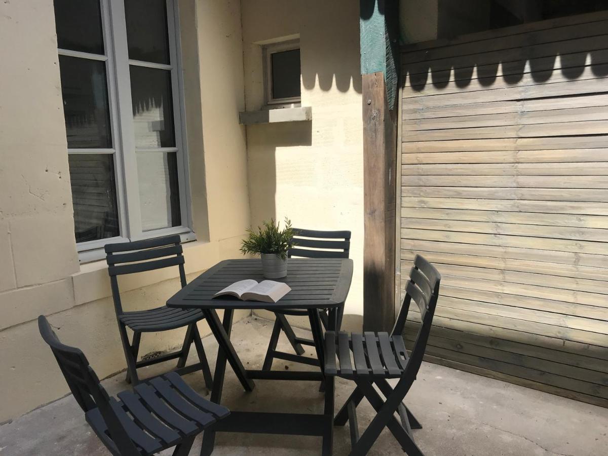 Riva Lodge Saint-Aignan  Bagian luar foto